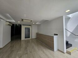 Cairnhill Road (D9), Terrace #446535661
